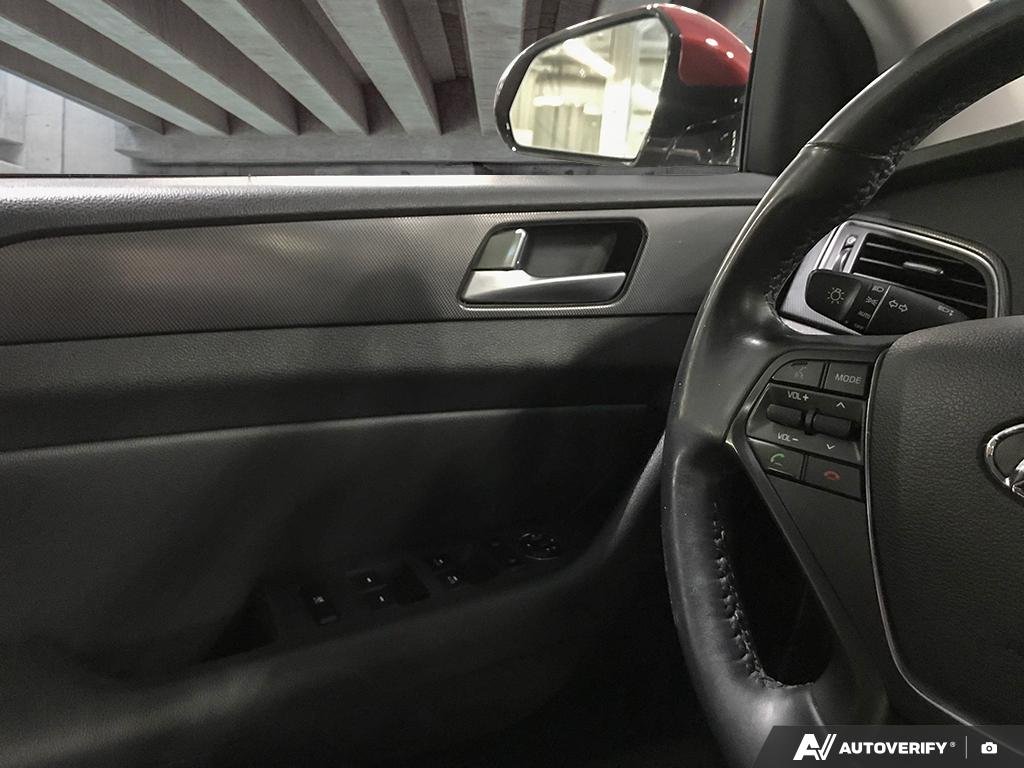 2015 Hyundai Sonata 2601515A | 2.4L Sport Red Edmonton - photo #16