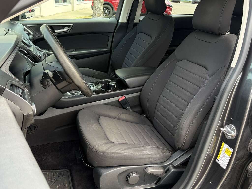 Ford Edge 4dr SE AWD 2015 Gris Gatineau - photo #11