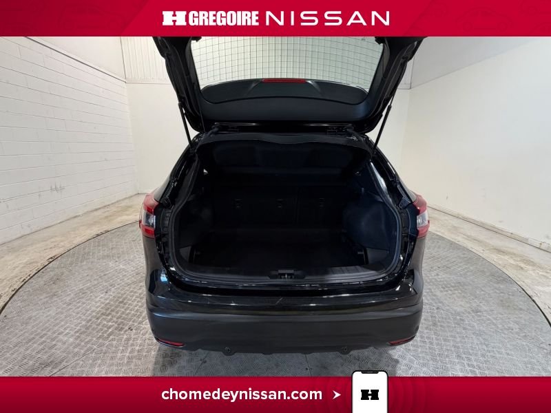 2022 Nissan Qashqai Grey Laval - photo #30