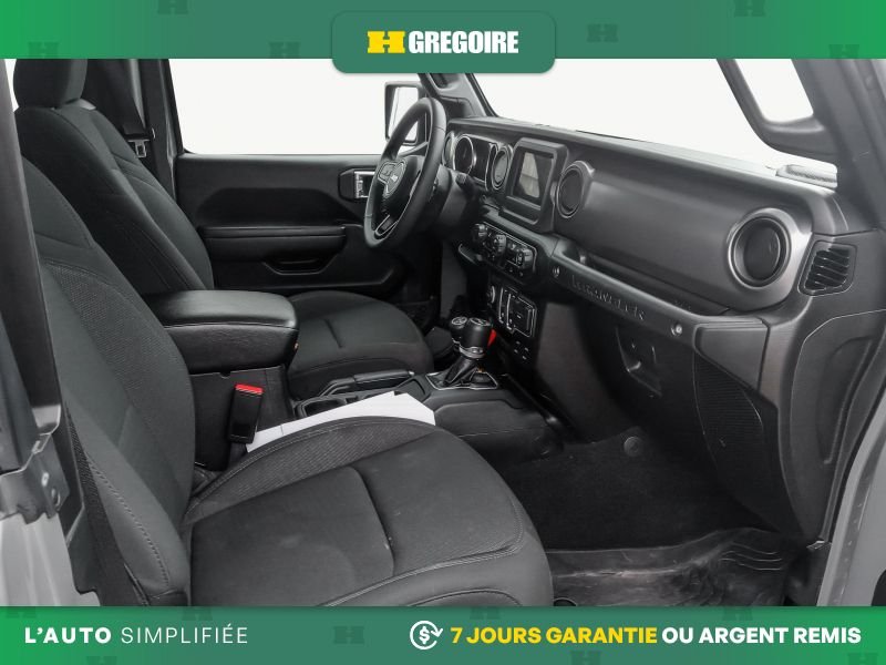 2023 Jeep Wrangler Grey Laval - photo #20
