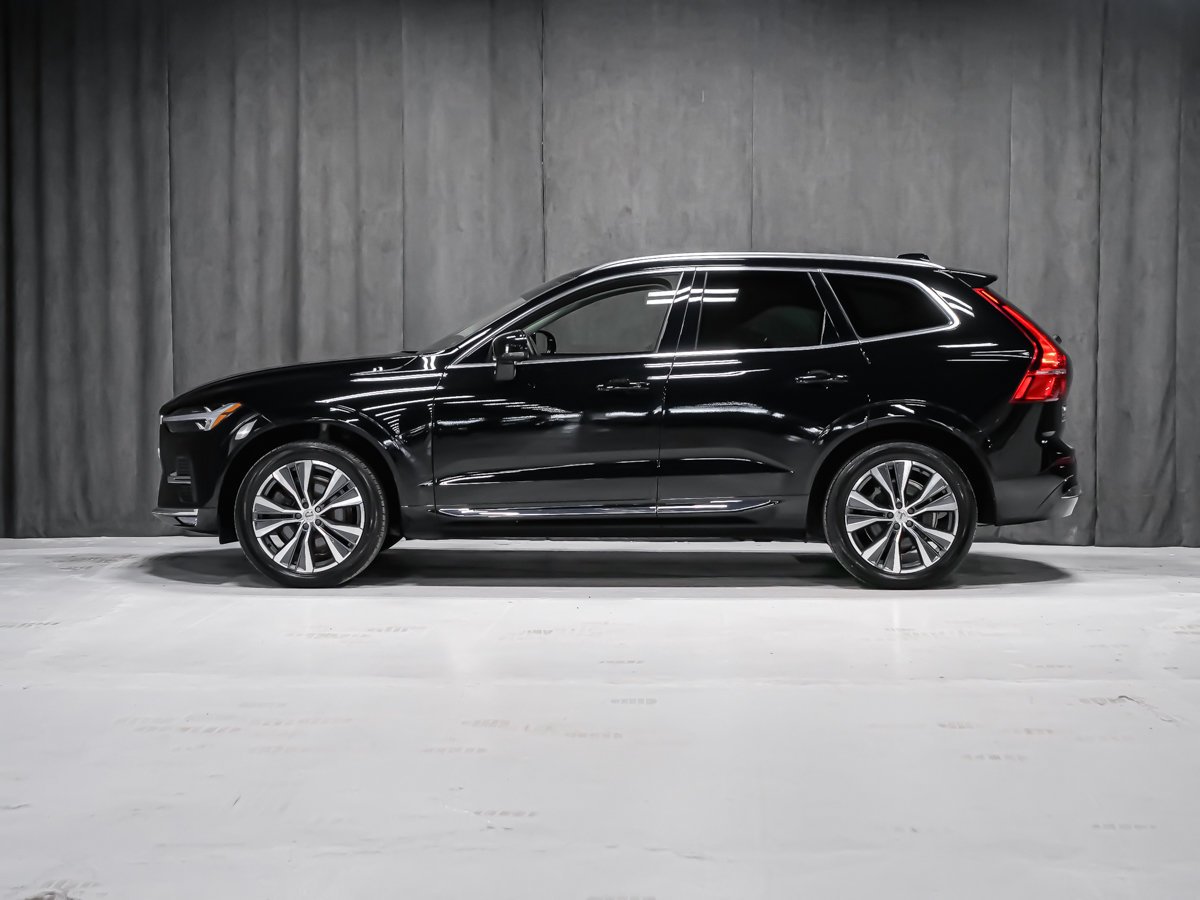2022 Volvo XC60 B6 INSCRIPTION CLIMATE BOWERS & WILKINS Black Montreal - photo #2