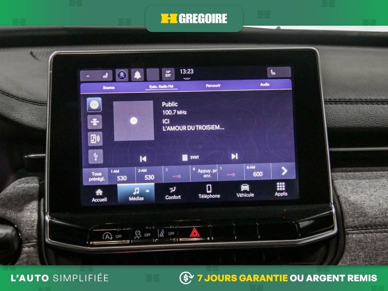 2023 Jeep Compass White Laval - photo #22