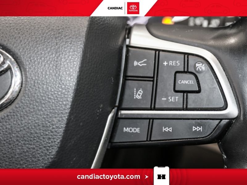 Toyota Highlander 2022 Bleu Blainville - photo #25