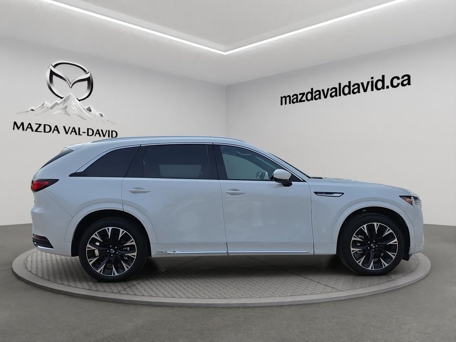 2026 Mazda CX-90 MHEV Signature, 7 passagers, Mode hybride, awd, Toit ouvrant pano, Écran 360 Platinum Quartz Metallic