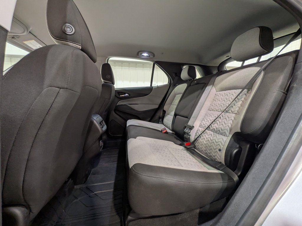 2022 Chevrolet Equinox AWD 4dr LS w/1LS Silver Val-David - photo #11