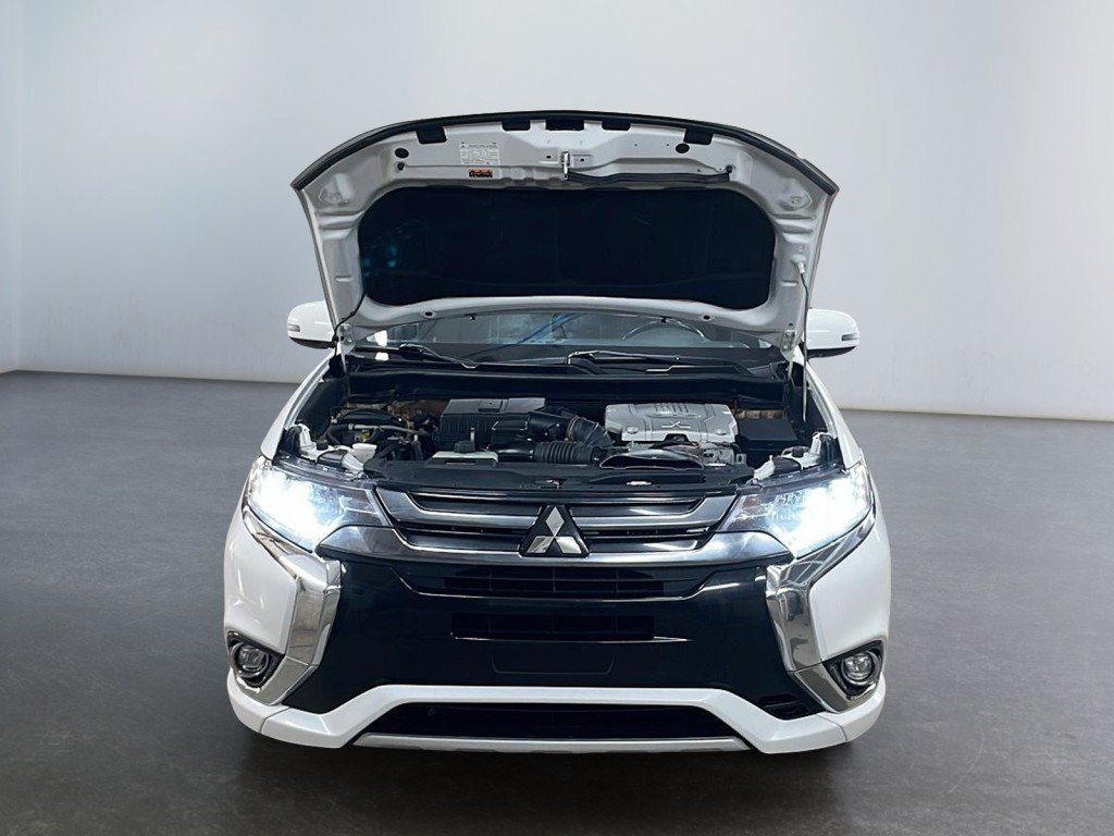 Mitsubishi Outlander PHEV 2018 Blanc Amos - photo #23