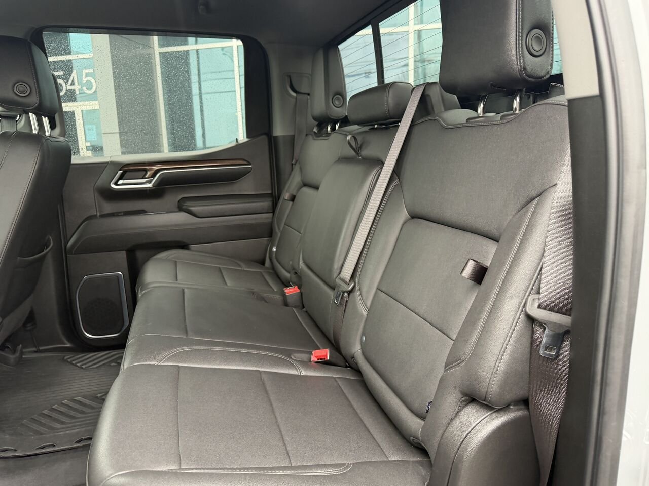 2024 Chevrolet Silverado 1500 Grey Ste-Marie - photo #8
