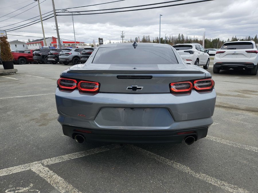 Chevrolet Camaro 2023 2023 Gris