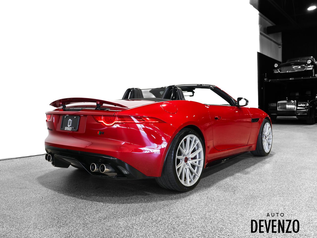 2014 Jaguar F-TYPE Red Saint-Eustache - photo #4
