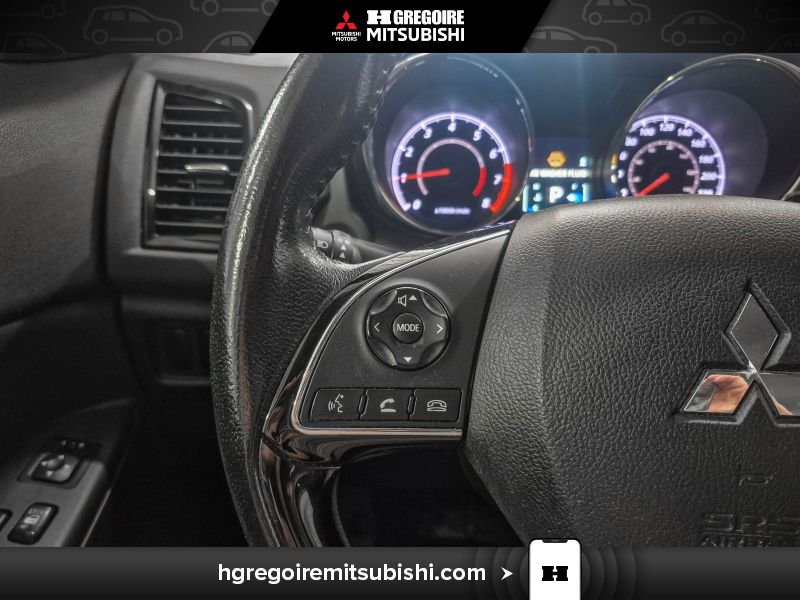 2020 Mitsubishi RVR Black Blainville - photo #18