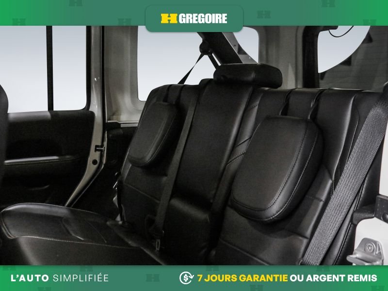 2021 Jeep Wrangler White Laval - photo #22
