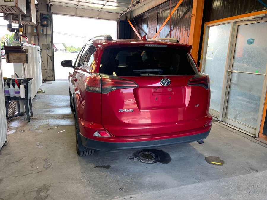Toyota RAV4 2016 2016 Rouge