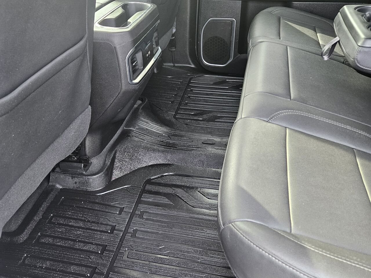GMC Sierra 1500 Elevation cabine multiplace 4RM 157 po 2024 Blanc Thetford Mines - photo #22