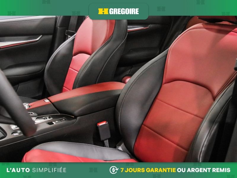 2025 Infiniti QX50 Black Laval - photo #13