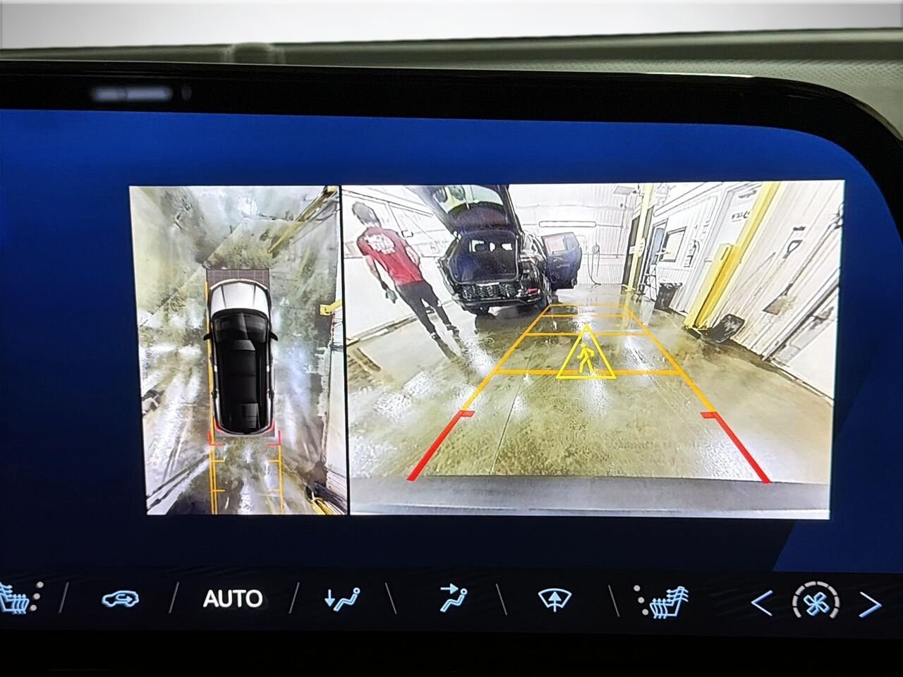 2024 CHEVROLET BLAZER EV LT TI Grey Saint-Hyacinthe - photo #13