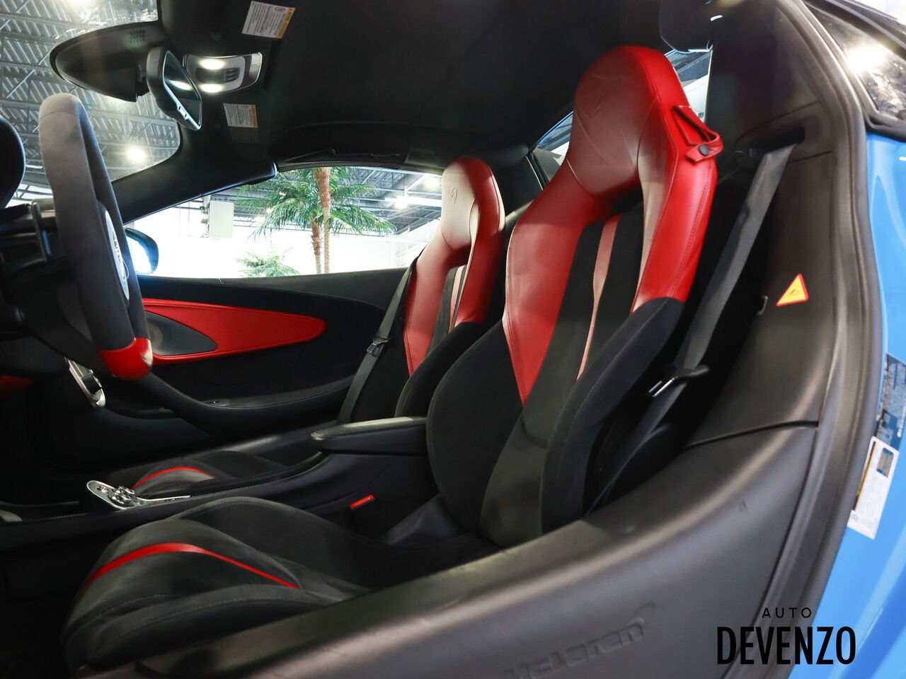 McLaren 570s 2019 Bleu Saint-Eustache - photo #12