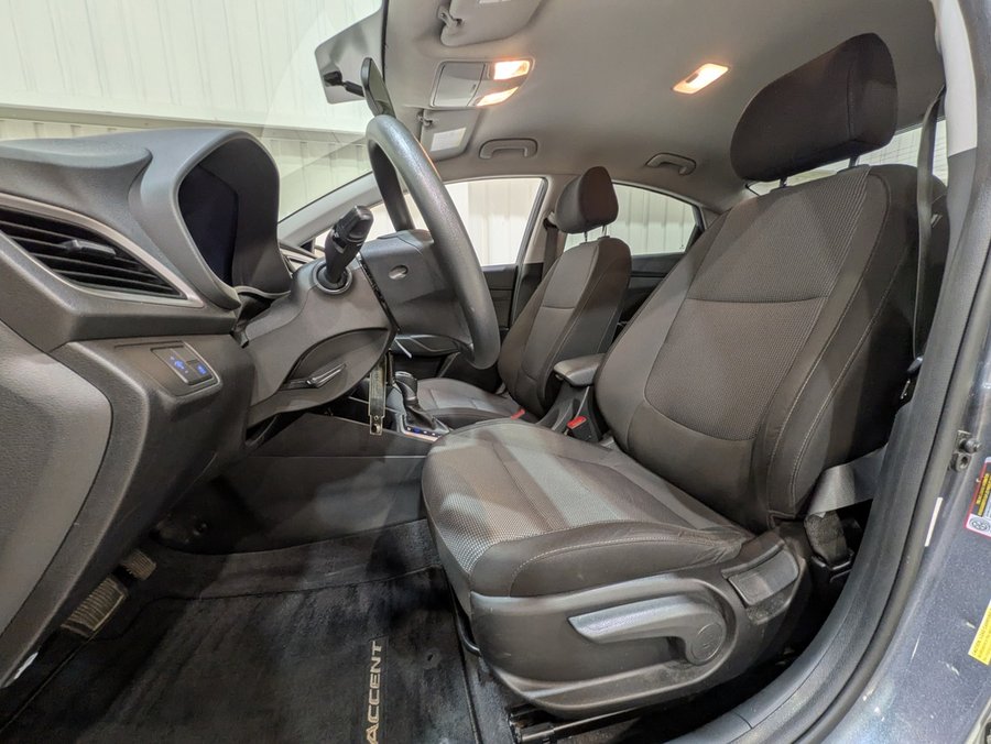Hyundai Accent SEL Sedan Auto 2019 Argent