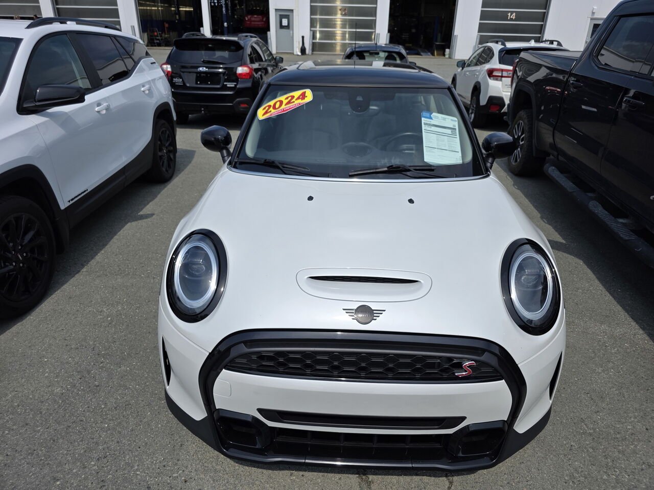 2024 MINI 3 Door Cooper S Rouyn-Noranda - photo #29