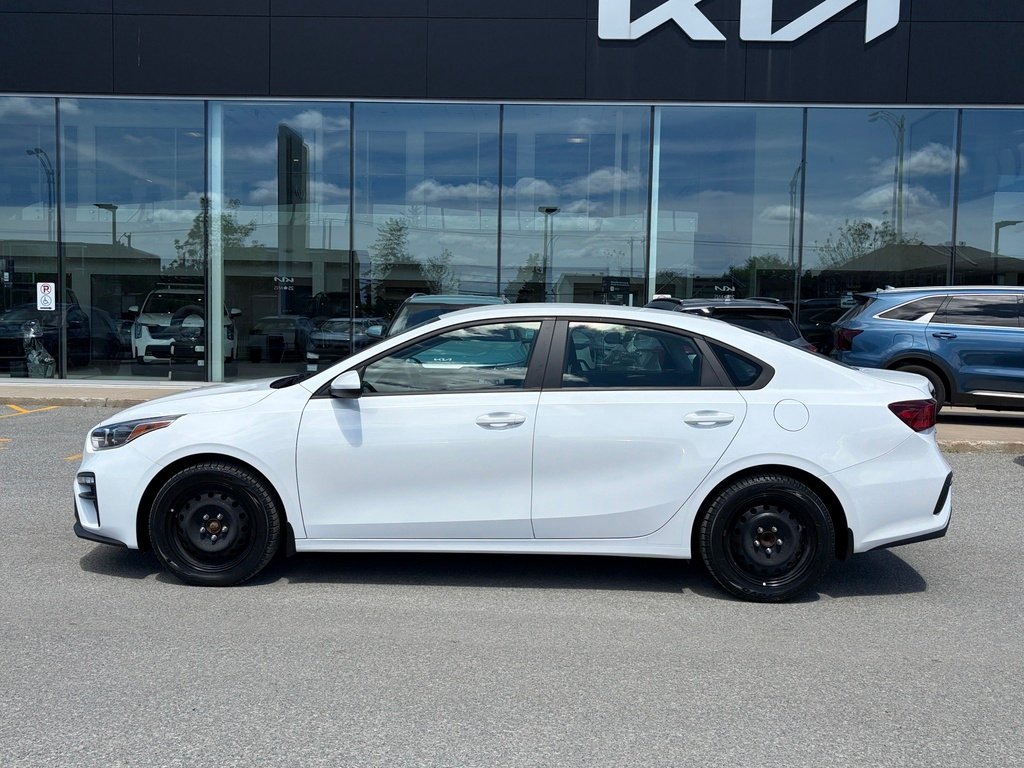 2021 Kia Forte White Gatineau - photo #2