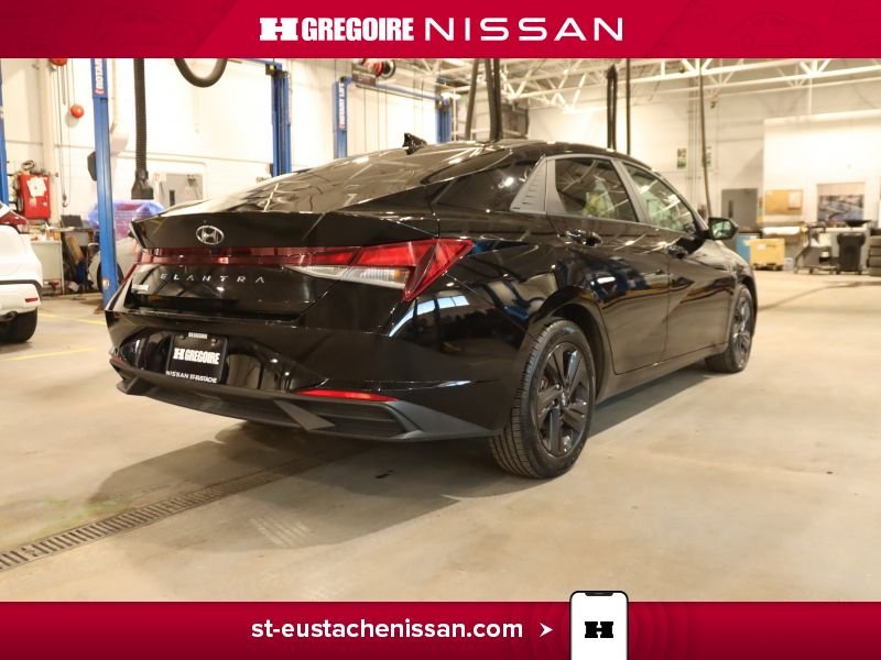 2021 Hyundai Elantra Black Laval - photo #20