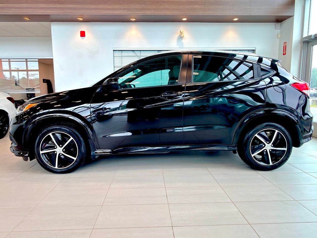 Honda HR-V 2021 Noir Notre-Dame-des-Prairies - photo #7