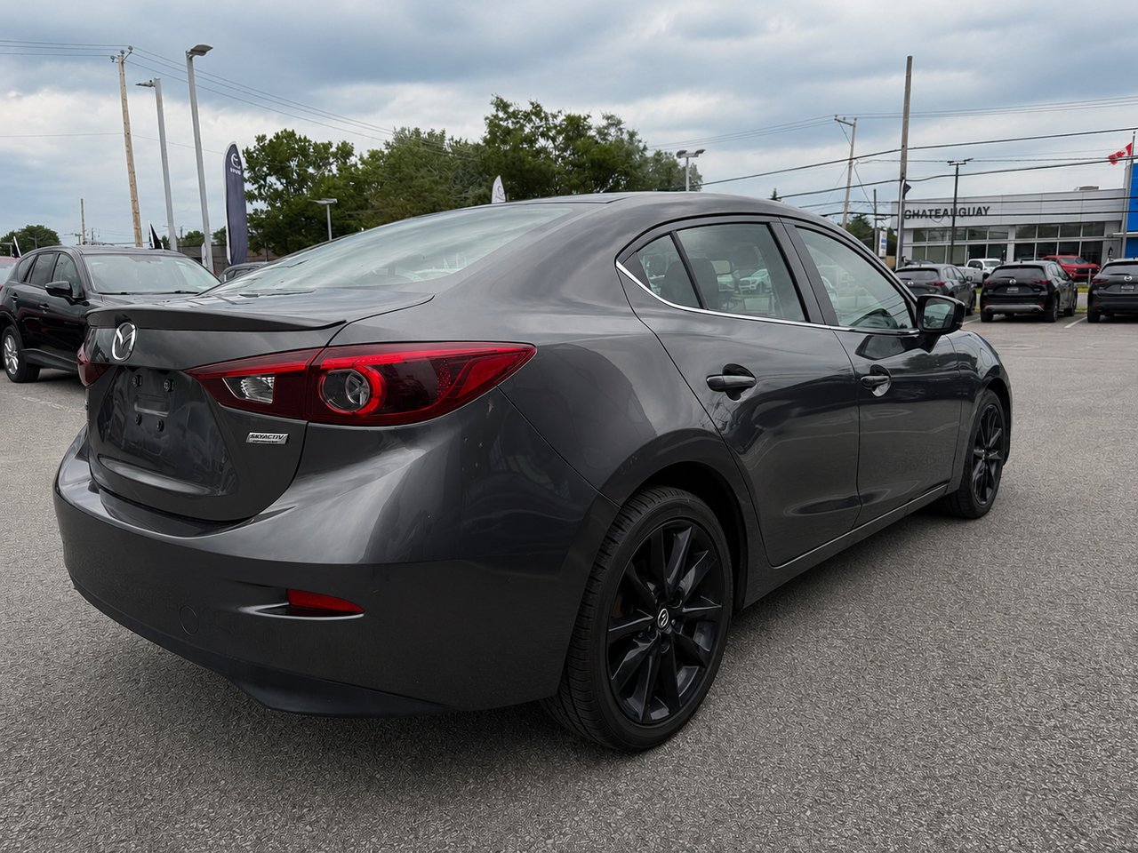 MAZDA 3 GT 2018 Gris Châteauguay - photo #4