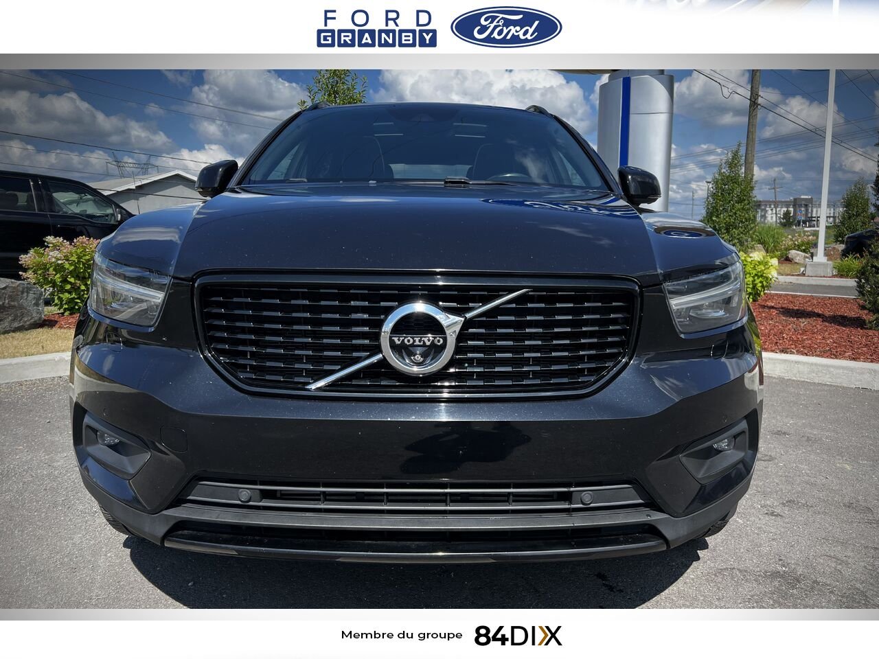 2021 Volvo XC40 Black Granby - photo #9