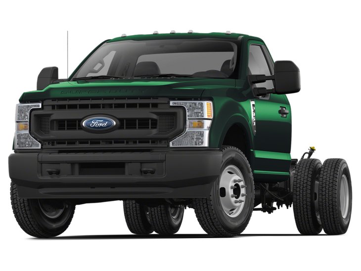 2026 Ford Super Duty F-350 à roues arrière jumelées Châssis-cabines XLT