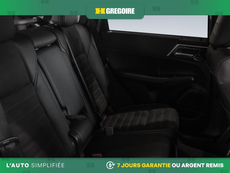 2025 Mitsubishi Outlander White Saint-Eustache - photo #28