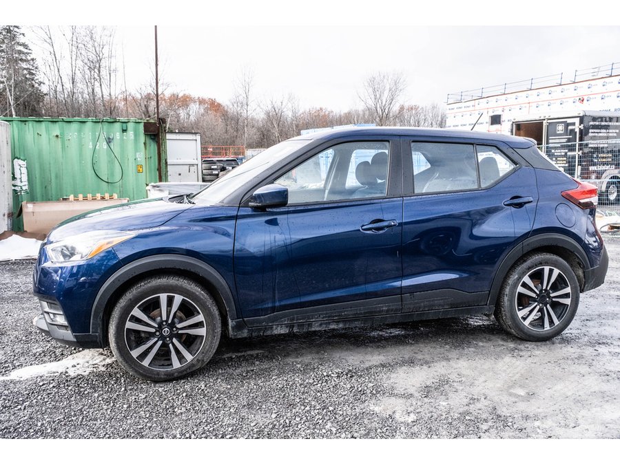 2019 Nissan Kicks 2019 Blue