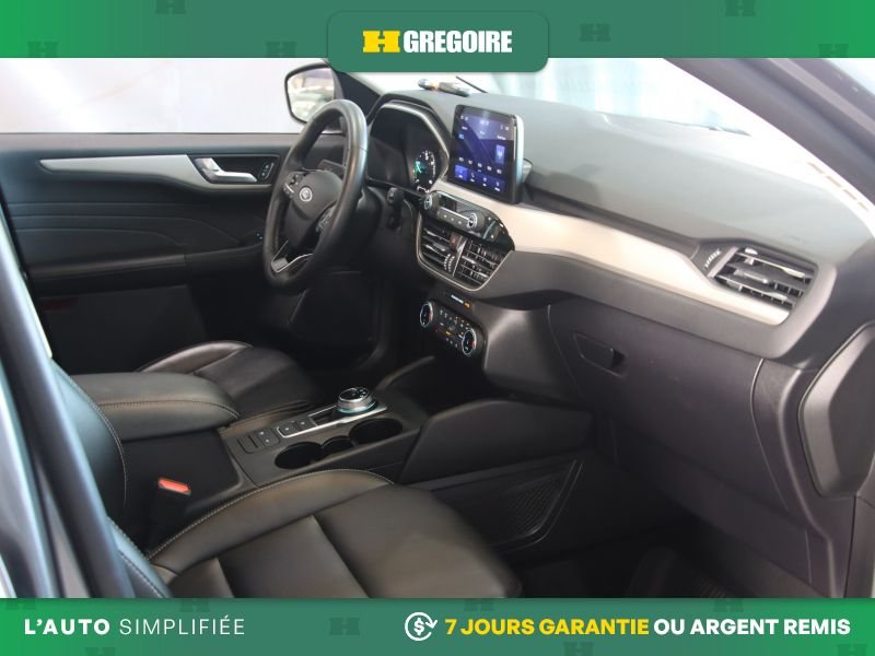 2022 Ford Escape Grey Laval - photo #30