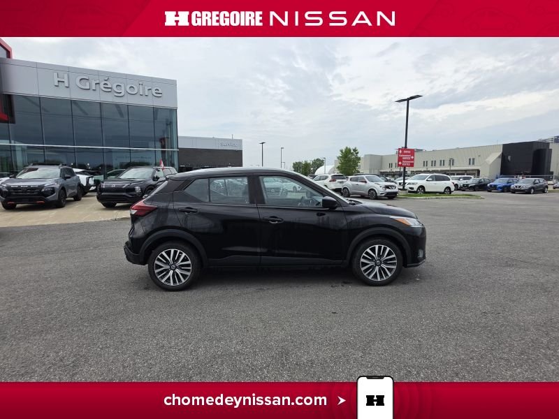 2021 Nissan Kicks Black Saint-Eustache - photo #11