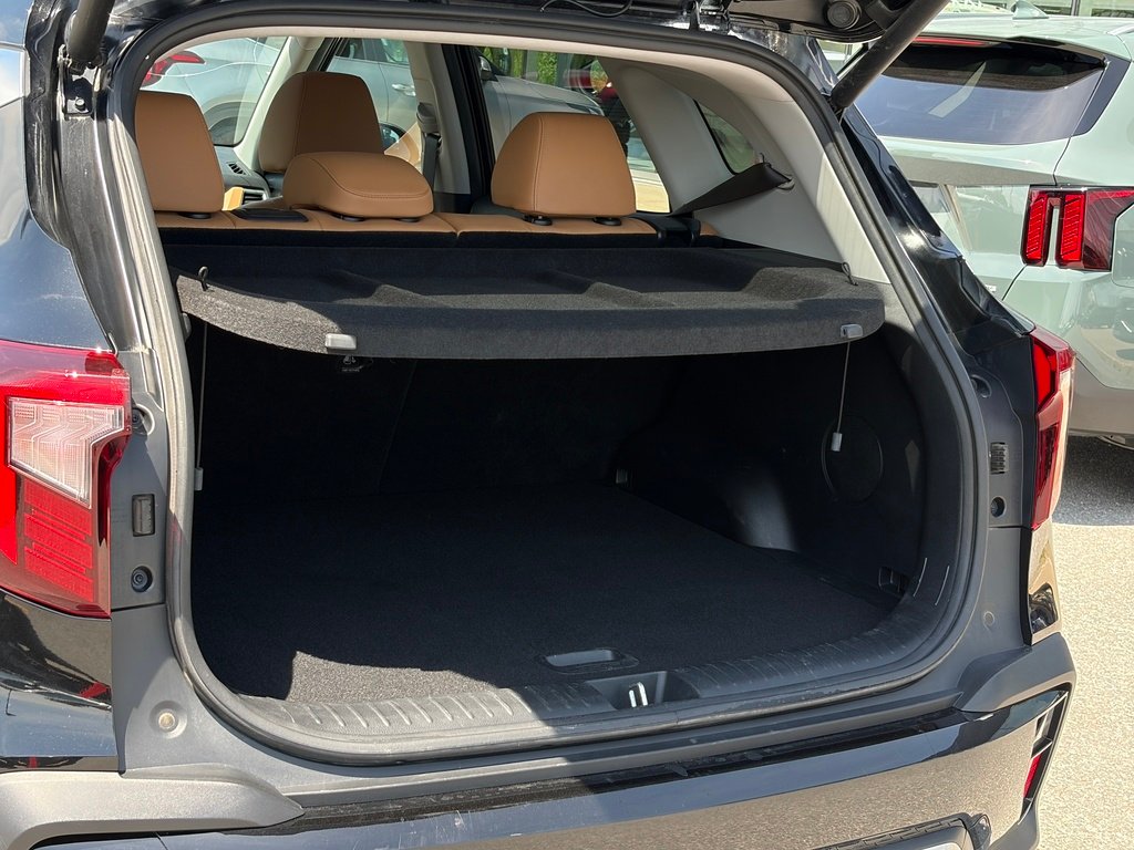 2024 Kia Seltos Black Gatineau - photo #19
