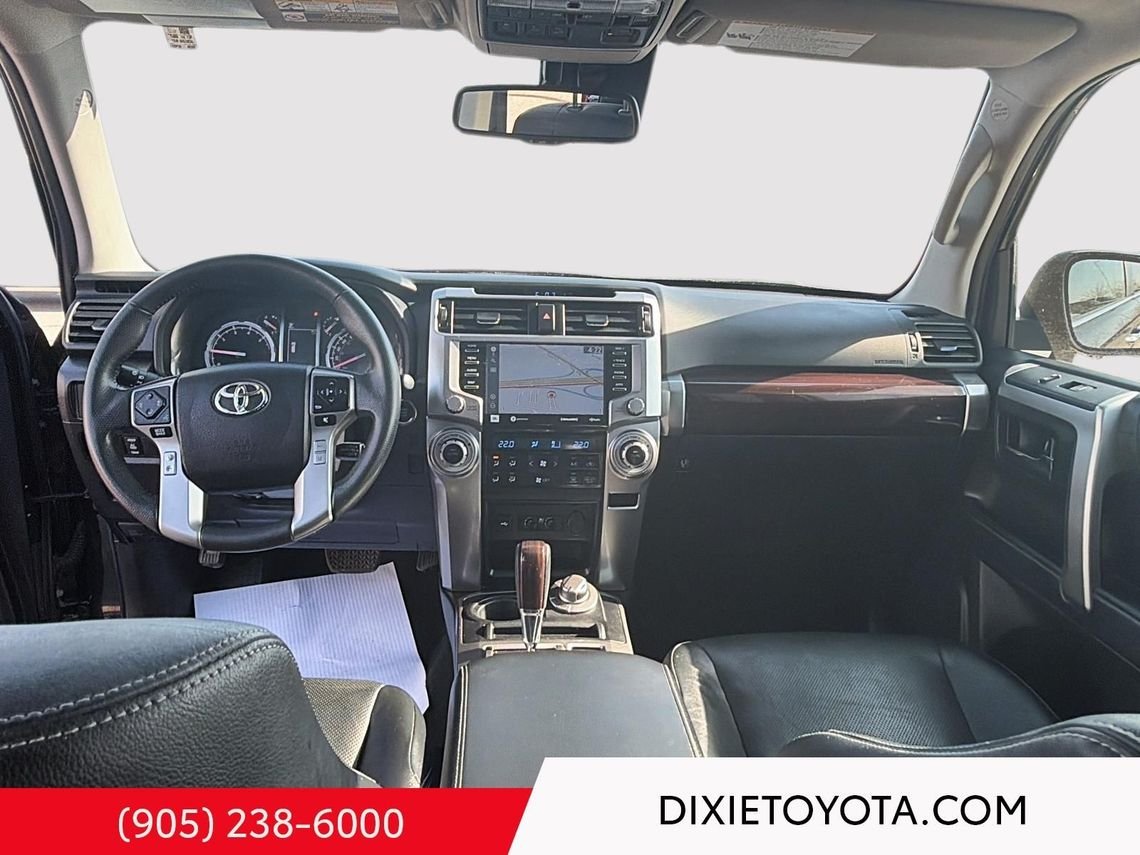 2021 Toyota 4Runner Power Sunroof, Leather Interior, Heated Seats, Alloy Wheels, Heated Steering Wheel, Running Boards, Bluetooth Midnight Black Metallic Mississauga - photo #36