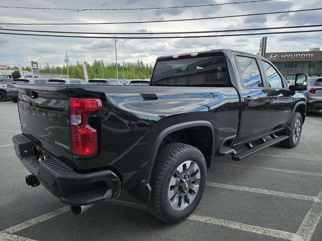 2026 Chevrolet Silverado 2500HD Custom cabine multiplace 4RM 159 po BLACK Thetford Mines - photo #2