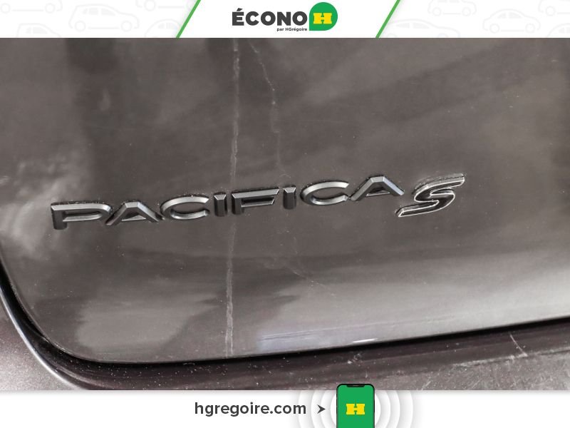 2022 Chrysler Pacifica Grey Blainville - photo #11