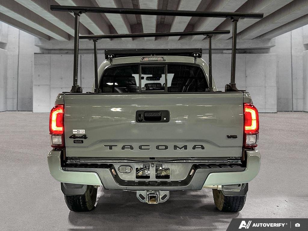 2023 Toyota Tacoma 2601843A | 4x4 Double Cab Auto SB gray Edmonton - photo #4
