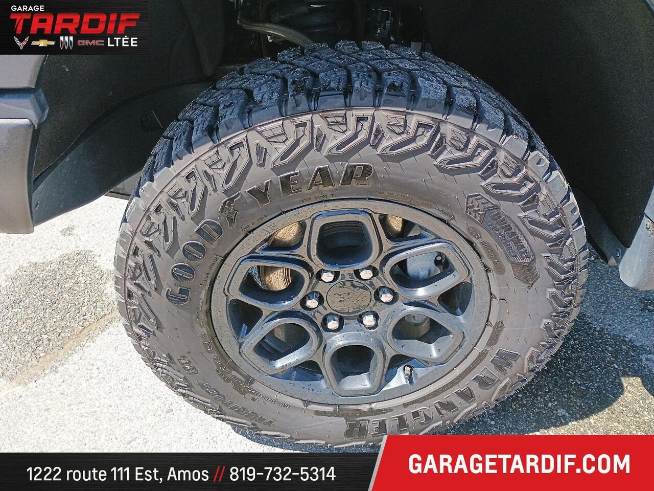 CHEVROLET Silverado 1500 ZR2 cabine multiplace 4RM 147 po 2023 Gris Rouyn-Noranda - photo #6