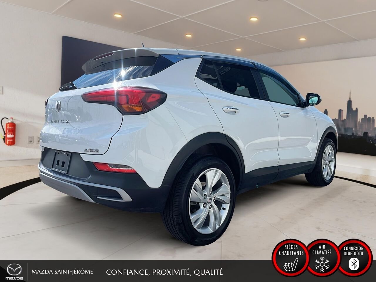 Buick Encore GX Privilégiée | AWD | CLEAN CARFAX | 2024 Blanc Saint-Jérôme - photo #5