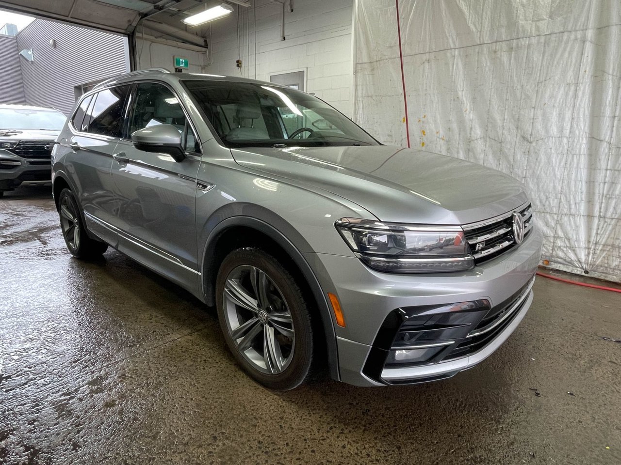 Volkswagen Tiguan HIGHLINE 4MOTION *TOIT* NAV CUIR FENDER CARPLAY 2020 Gris Saint-Jérôme - photo #11