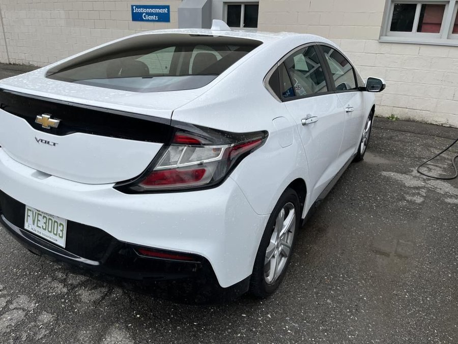 2018 CHEVROLET VOLT LT 2018 White