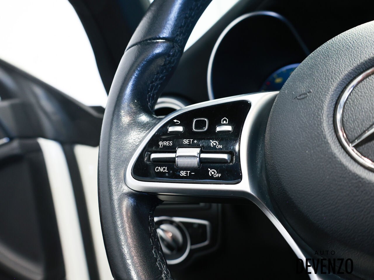Mercedes-Benz Classe-C 2019 Blanc Saint-Eustache - photo #16
