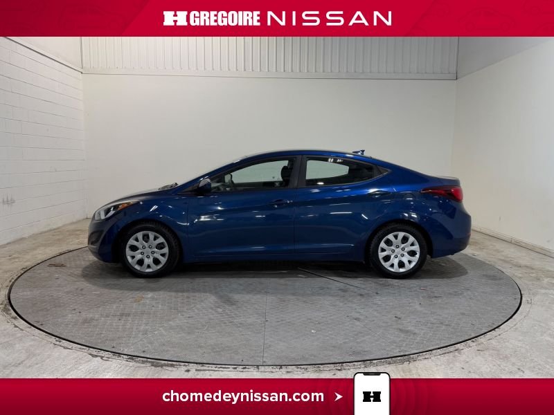 Hyundai Elantra 2016 Bleu Blainville - photo #4