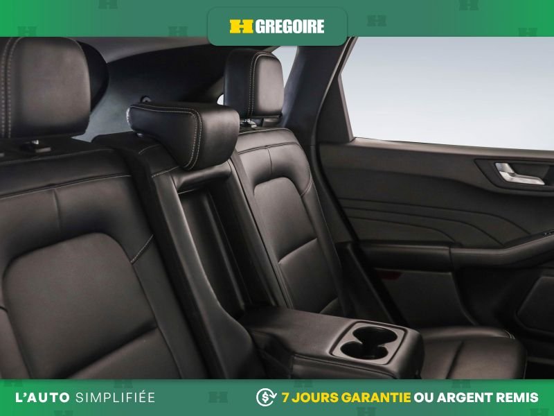2022 Ford Escape Grey Laval - photo #29