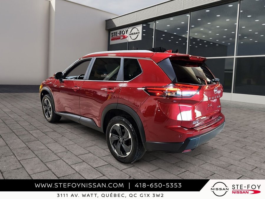 2024 Nissan Rogue 2024 Red