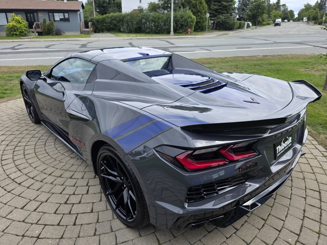 2027 Chevrolet Corvette 3LT Pitch Gray Metallic Rouyn-Noranda - photo #27