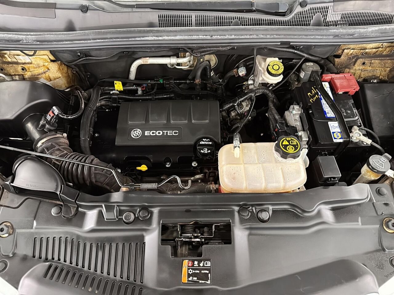 2016 BUICK ENCORE AWD Silver Saint-Hyacinthe - photo #7