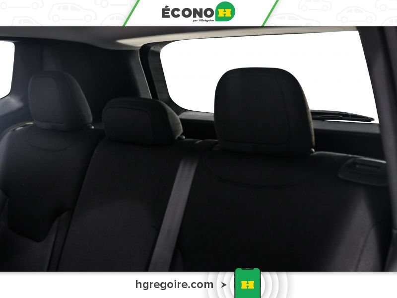 2016 Jeep Renegade Blue Laval - photo #11
