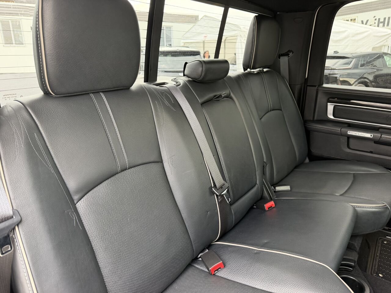 2018 Ram 1500 *DIESEL* LIMITED CREW CAB White Laval - photo #16