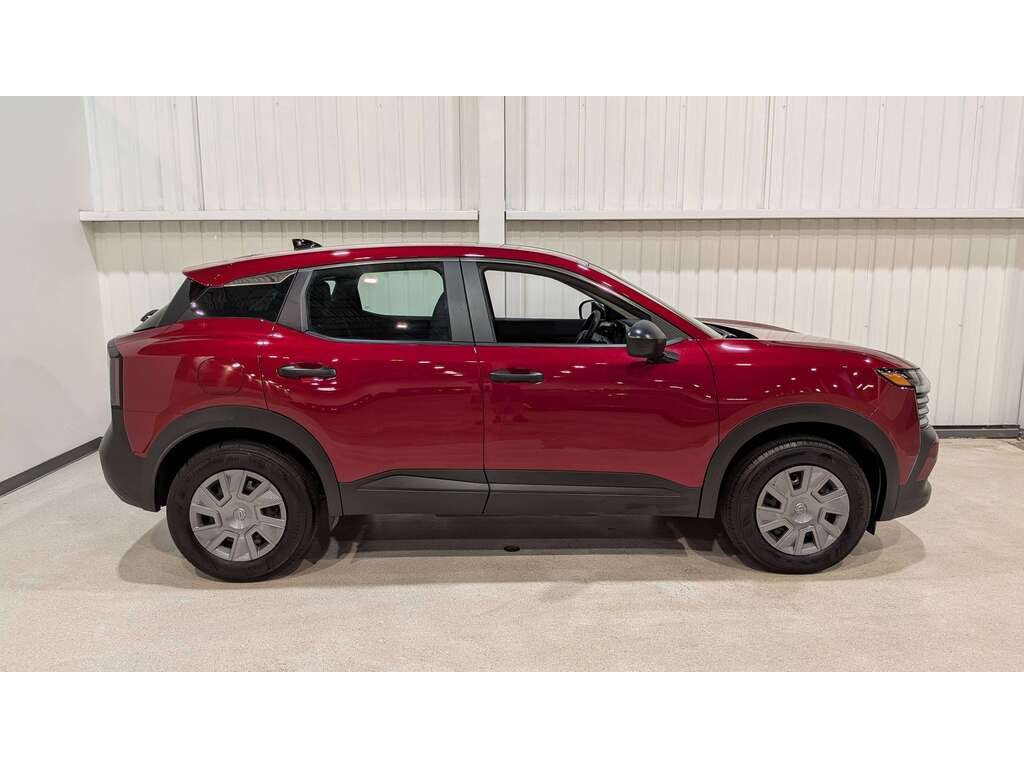 2026 Nissan Kicks S AWD Red Val-David - photo #7
